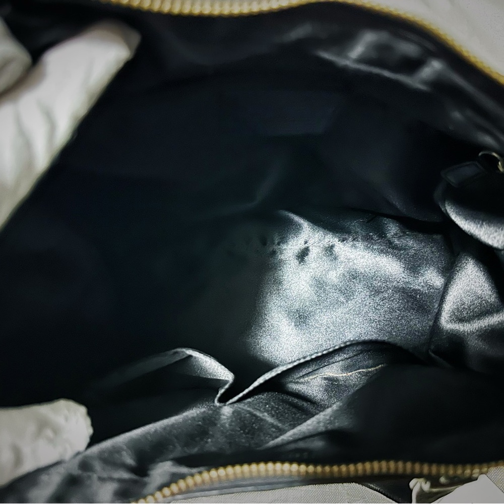 Vintage Style Y2K Coach Black Leather Shoulder Bag with Gold Accents make offer - Picture 12 of 17